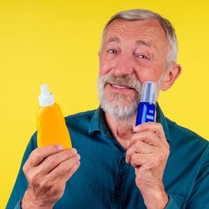 Which Type of Hand Sanitiser Is Better for NZ Workplaces: Alcohol-Based or Alcohol-Free?