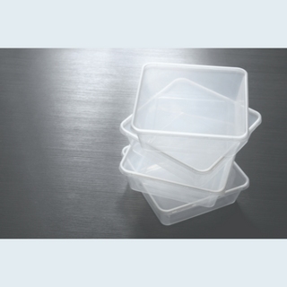 Disposable delicatessen containers
